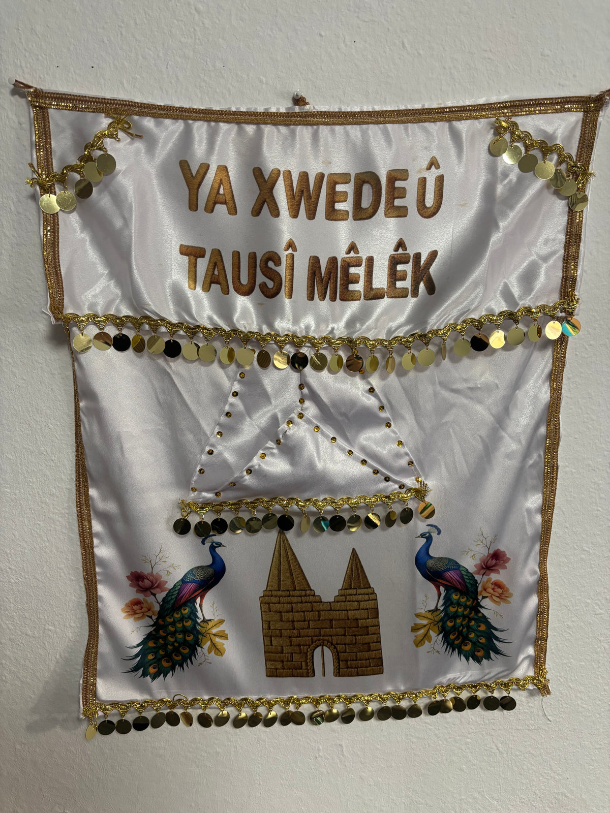 Barat Tasche Schrift /YA XWEDE Û TAUSÎ MÊLÊK"
