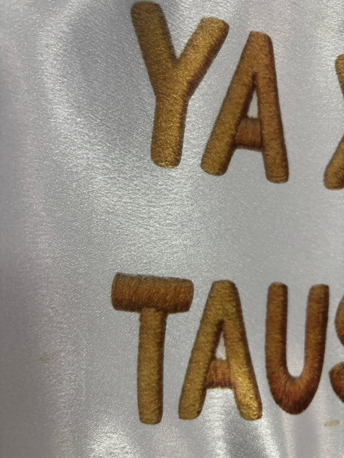 Barat Tasche Schrift /YA XWEDE Û TAUSÎ MÊLÊK"